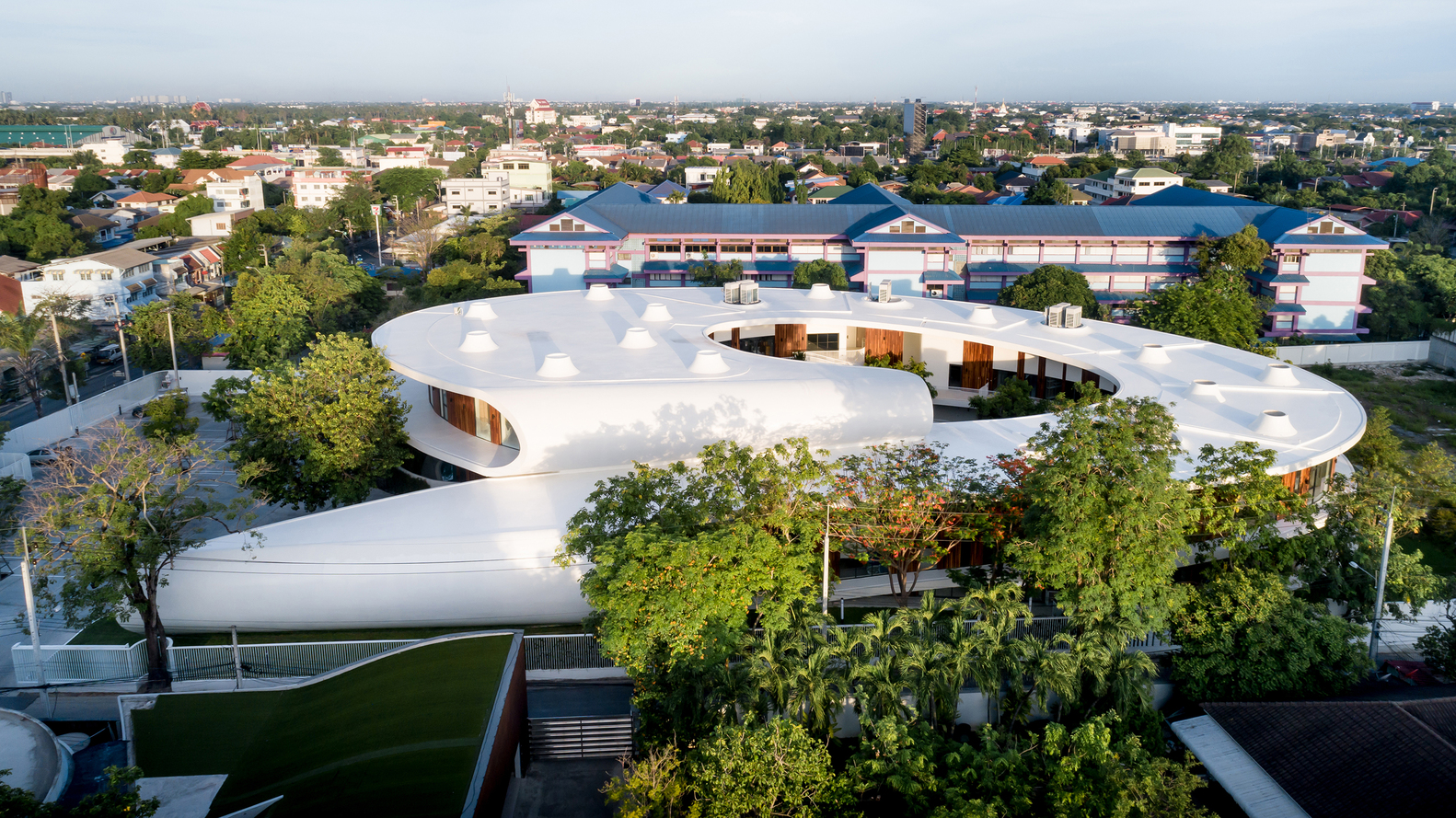 幼兒園設(shè)計(jì)中要如何利用光線？